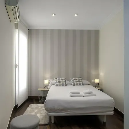 Always Easy I Gros Apartment San Sebastián